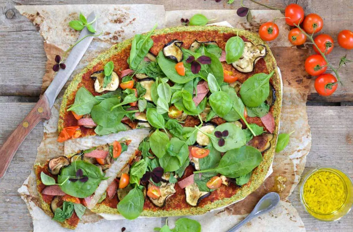 Green and Groovy Pizza