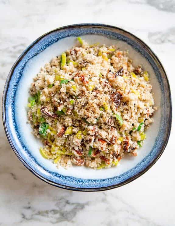 Cauliflower “Cous Cous” with Leeks and Sun-Dried Tomatoes
