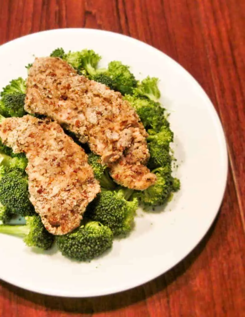 Low-Carb Pecan Crusted Chicken