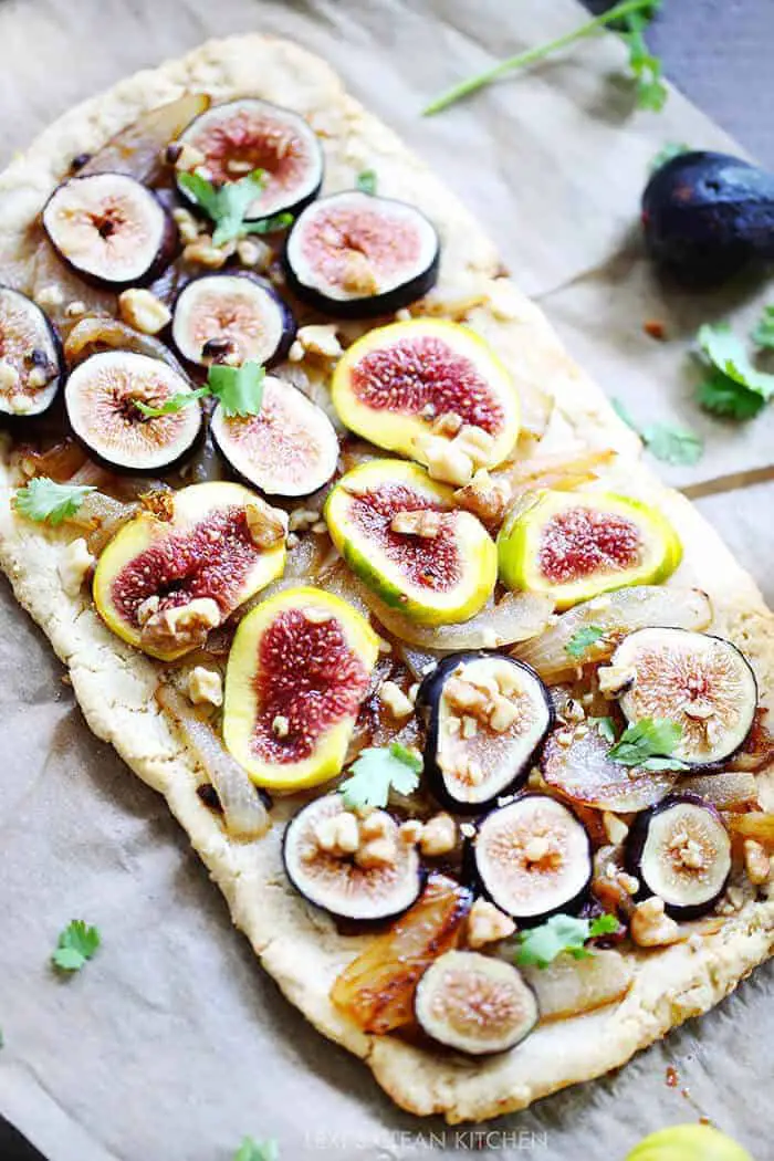 Roasted Fig and Caramelized Onion Pizza