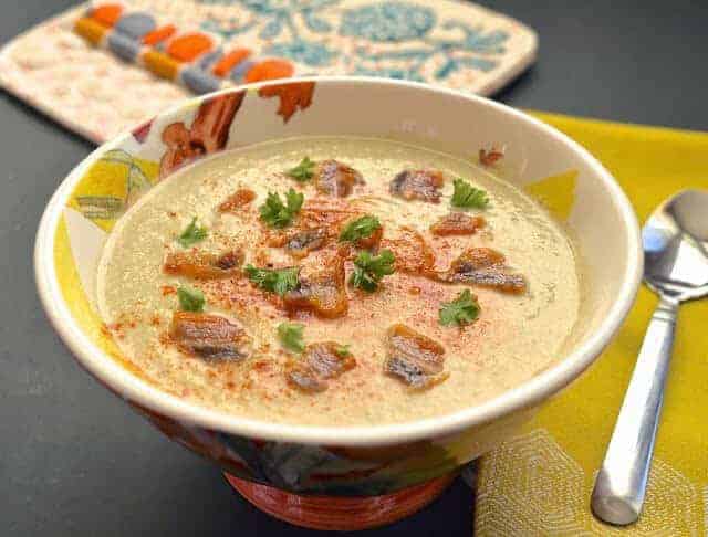 Paleo Cream of Cauliflower Soup (AIP, GAPS, SCD)
